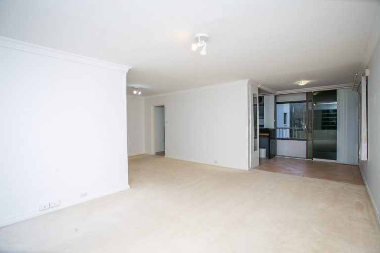 2d/25 Victoria Avenue gallery