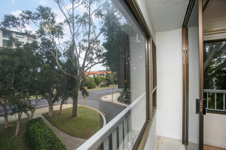 2d/25 Victoria Avenue gallery