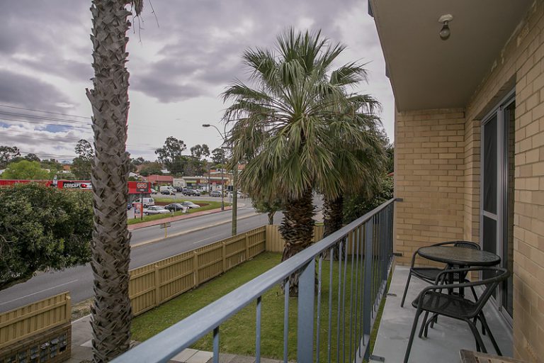 9/245 Cambridge Street gallery