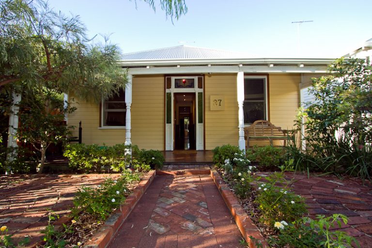 37 Cross Street gallery