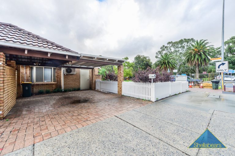 1/99 Roberts Road gallery