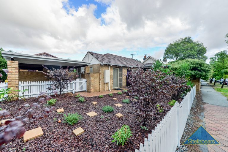 1/99 Roberts Road gallery