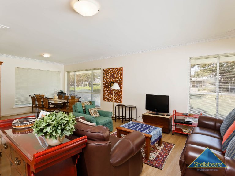 55 Doonan Road gallery