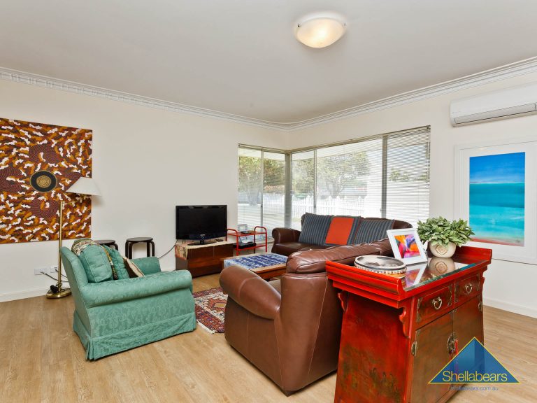 55 Doonan Road gallery