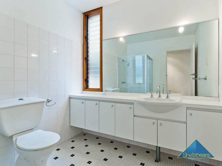 27 Lyall Street gallery