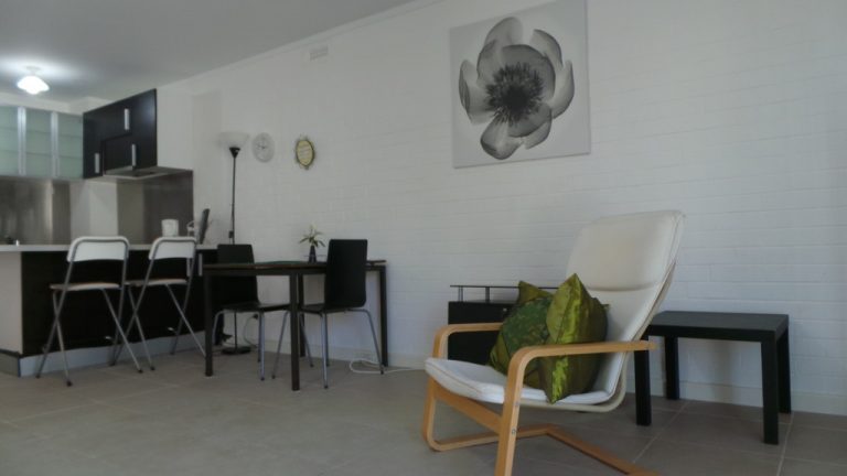 1/212 Hampden Road gallery