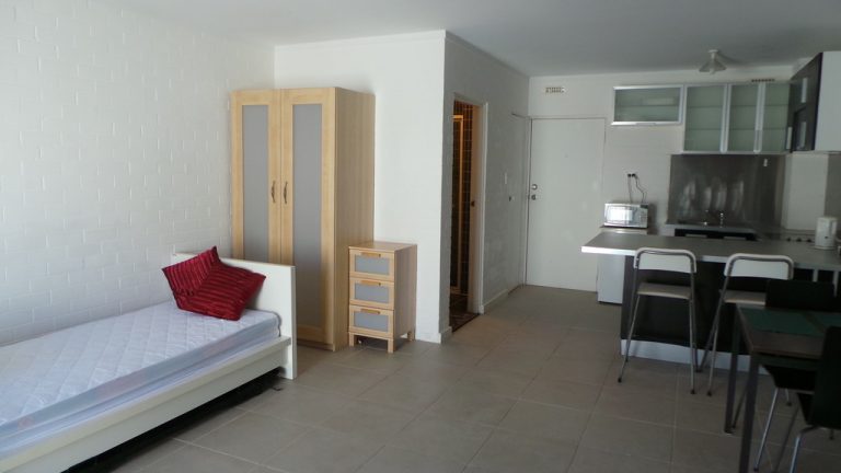 1/212 Hampden Road gallery