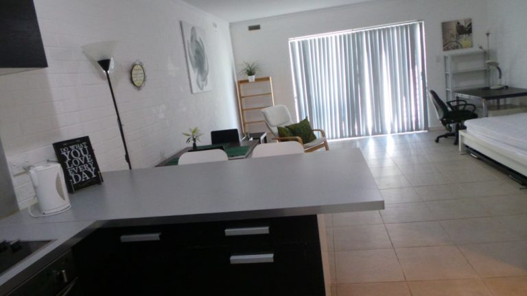 1/212 Hampden Road gallery