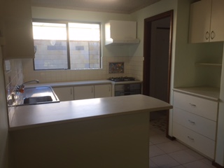 2/42 Violet Grove gallery