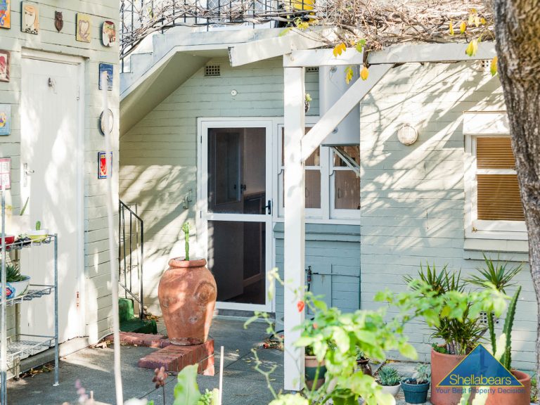 16A Richardson Avenue gallery
