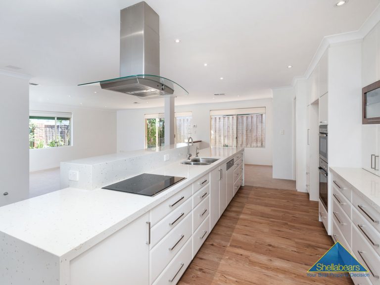 9 McKenna Glenn gallery