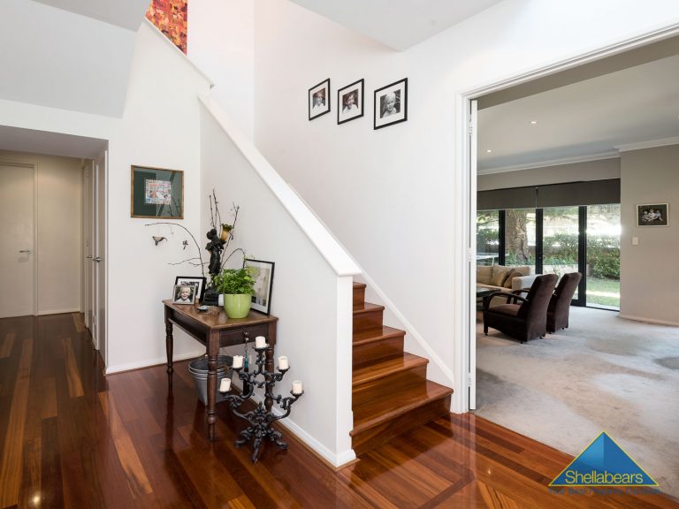 10 John Street gallery