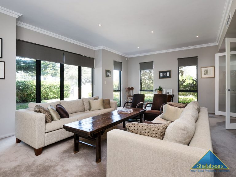 10 John Street gallery