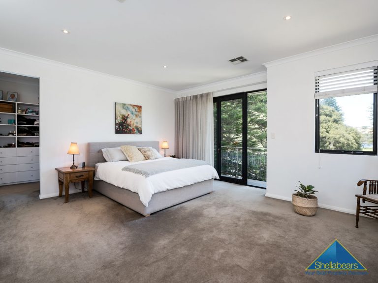 10 John Street gallery