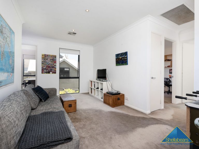 10 John Street gallery