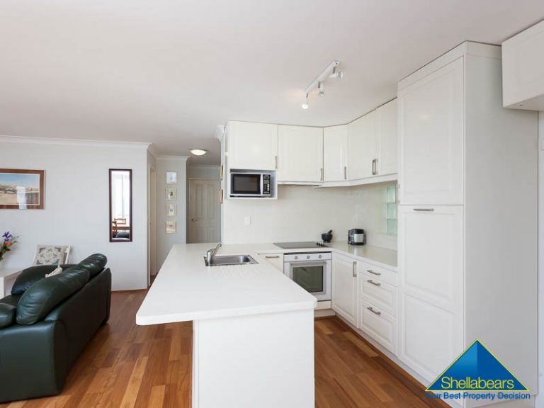 11/152 Marine Parade gallery