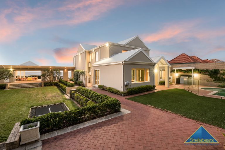 OCEAN FRONT, STUNNING ELEVATED VISTA, LUXURIOUS FAMILY HOME! gallery