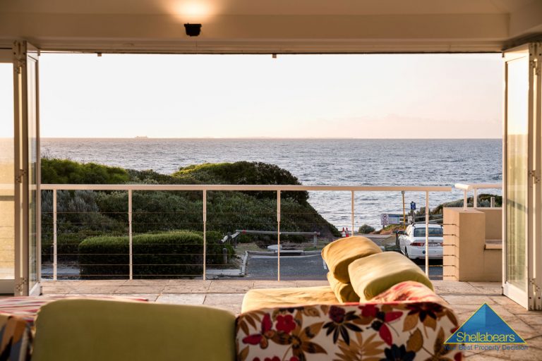 OCEAN FRONT, STUNNING ELEVATED VISTA, LUXURIOUS FAMILY HOME! gallery