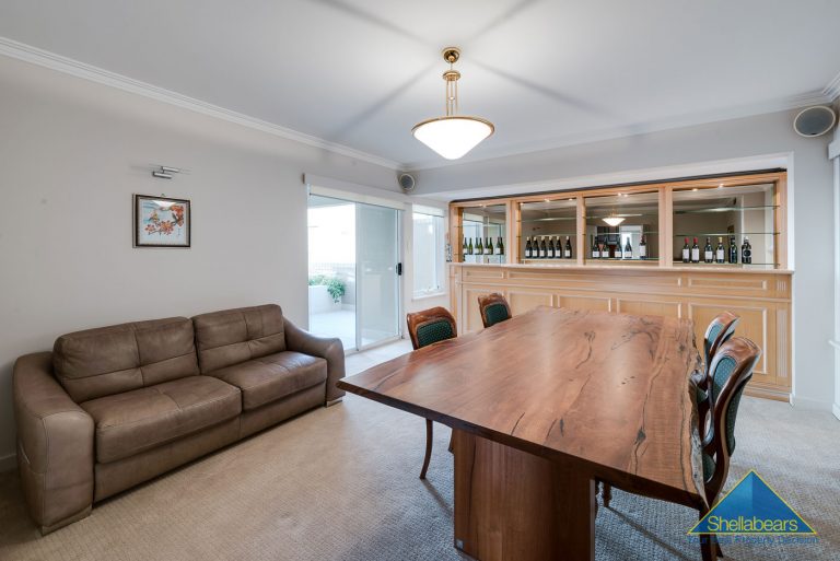 OCEAN FRONT, STUNNING ELEVATED VISTA, LUXURIOUS FAMILY HOME! gallery
