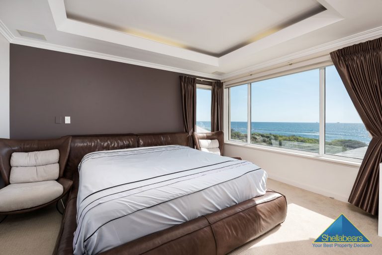 OCEAN FRONT, STUNNING ELEVATED VISTA, LUXURIOUS FAMILY HOME! gallery