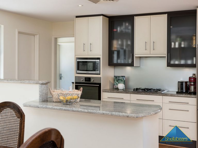 17 Broome Street gallery