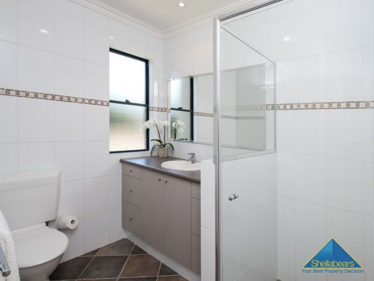 17 Broome Street gallery