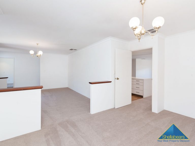 9 McKenna Glenn gallery