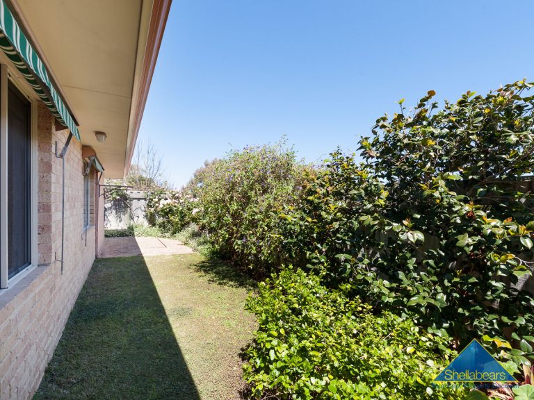 9 McKenna Glenn gallery