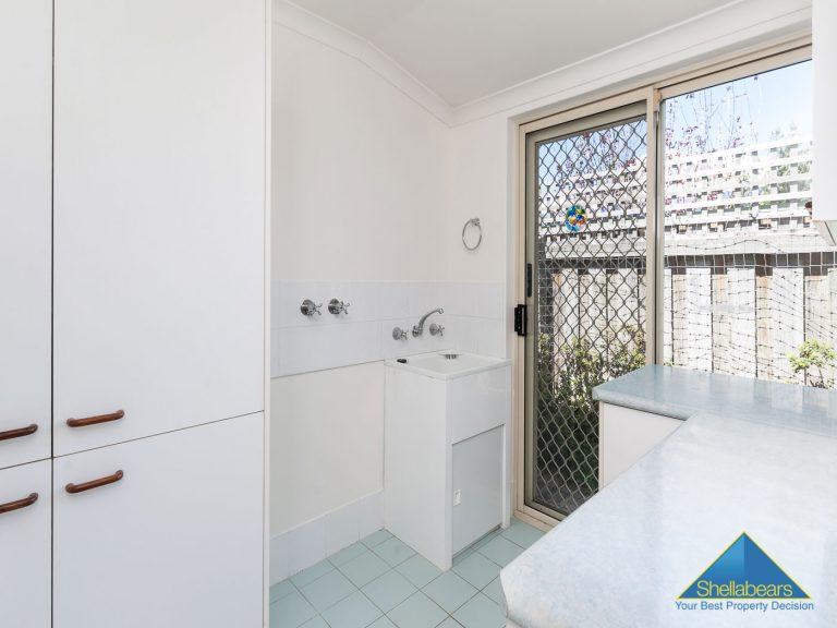 9 McKenna Glenn gallery