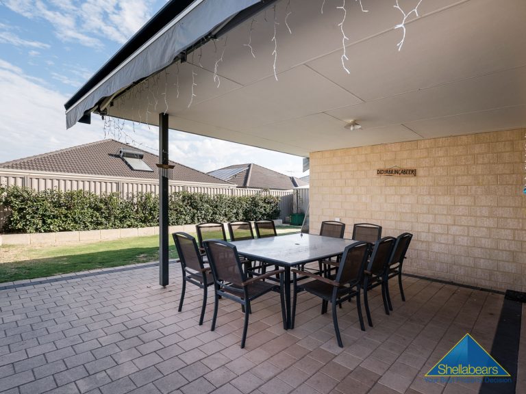 15 Binnia Mews gallery