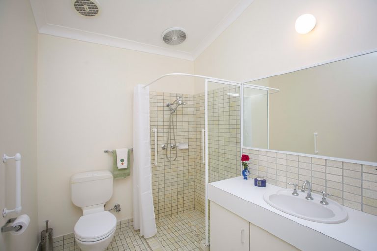 1A Bulimba Road gallery