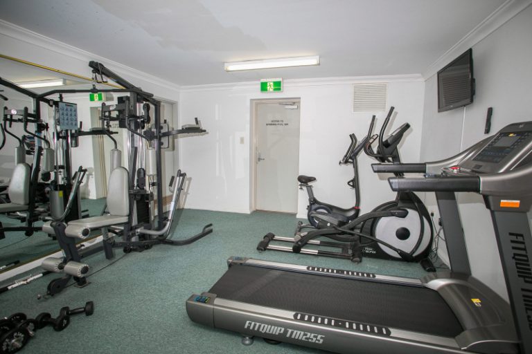 7/69 Malcolm Street gallery