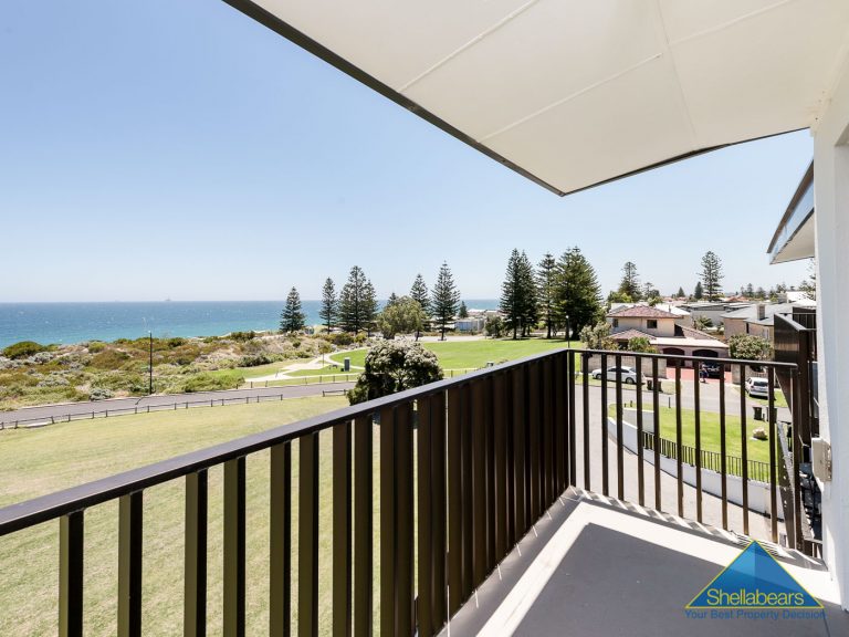 9/1 Hawkstone Street gallery