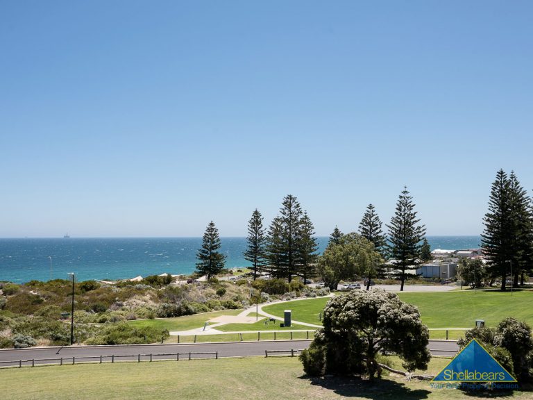 9/1 Hawkstone Street gallery