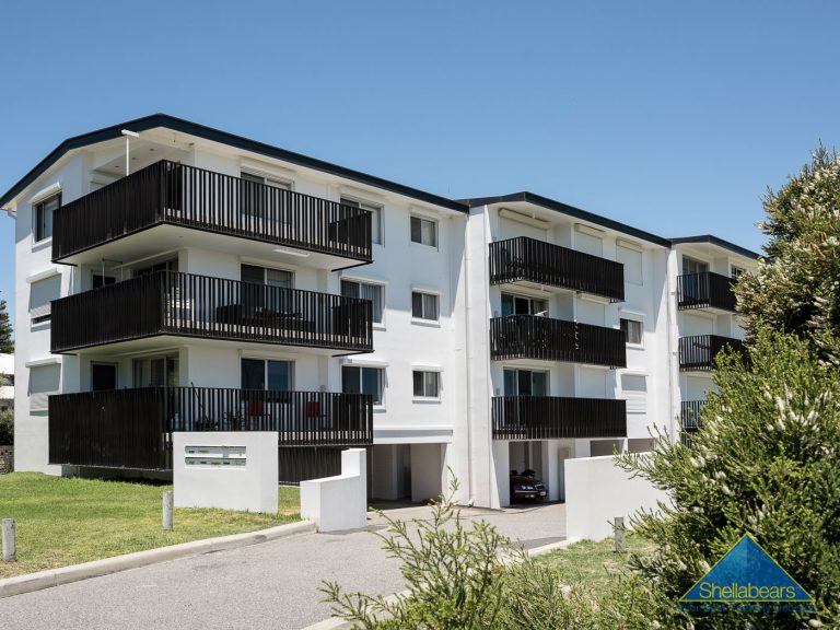 9/1 Hawkstone Street gallery