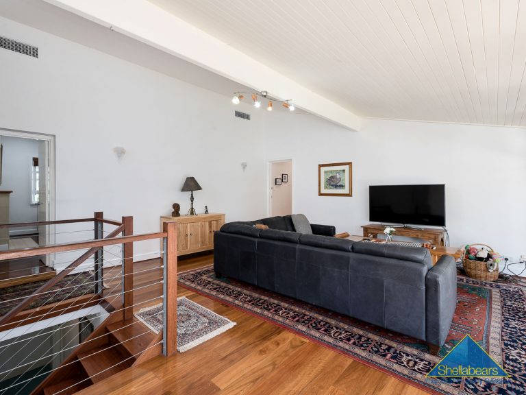 8 Athelstan Road gallery