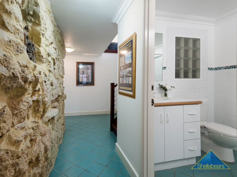 8 Athelstan Road gallery