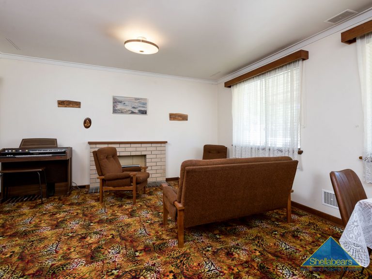 4 Railway Street gallery