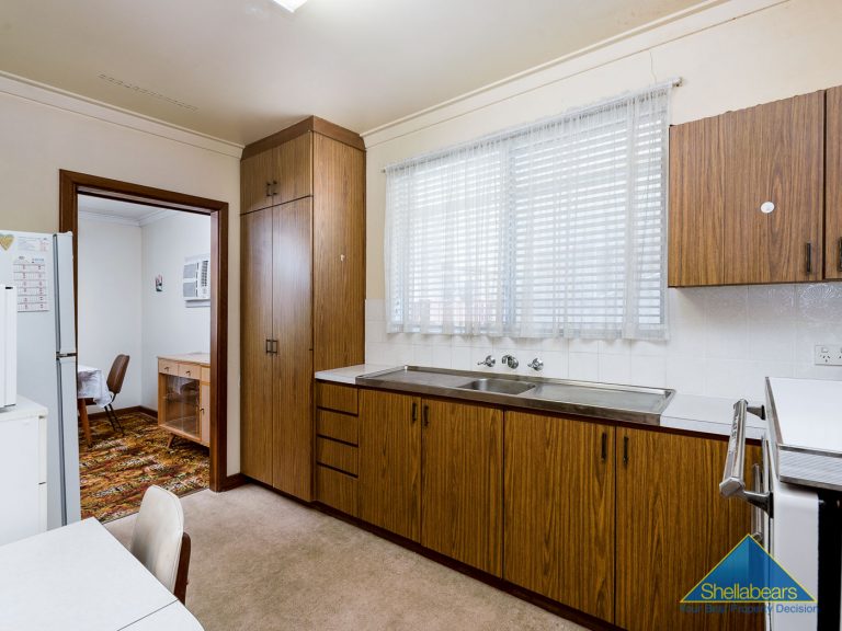 4 Railway Street gallery