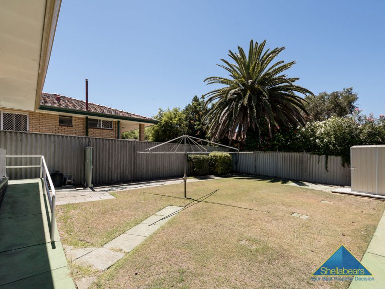 4 Railway Street gallery