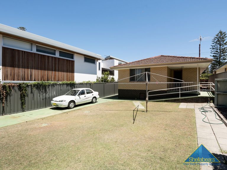 4 Railway Street gallery