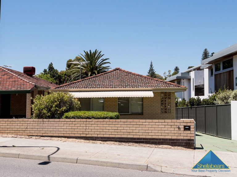 4 Railway Street gallery