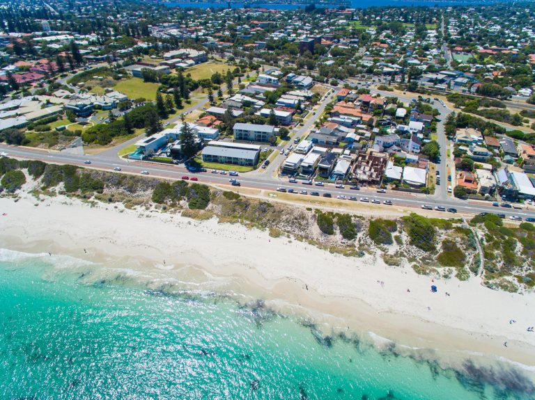 1/8 Macarthur Street gallery