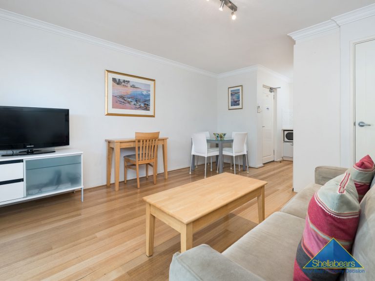 1/8 Macarthur Street gallery