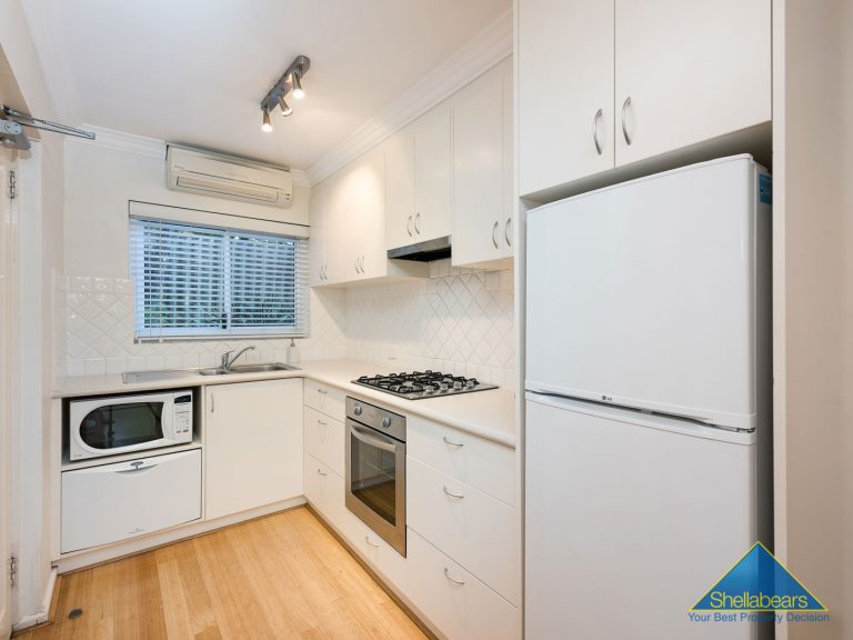 1/8 Macarthur Street gallery