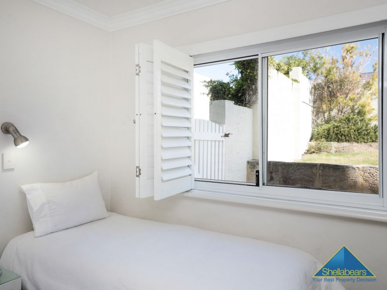 1/8 Macarthur Street gallery