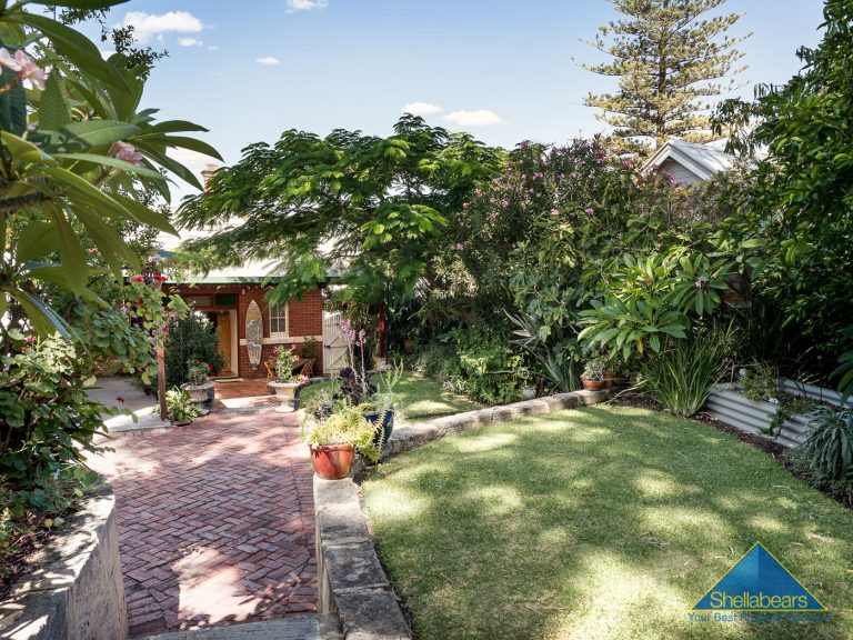 4 George Street gallery