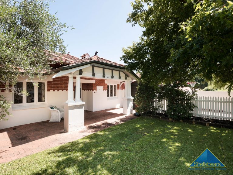 25 Albert Street gallery