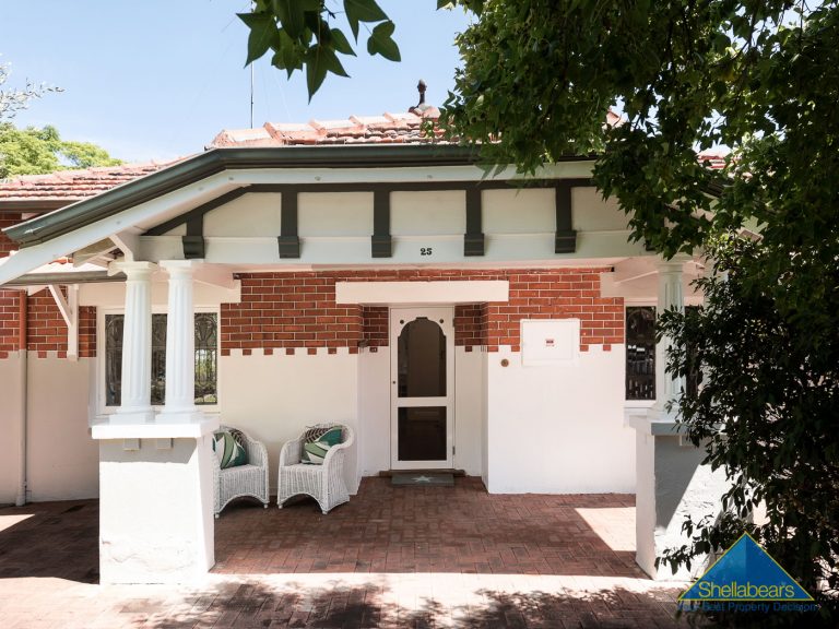 25 Albert Street gallery