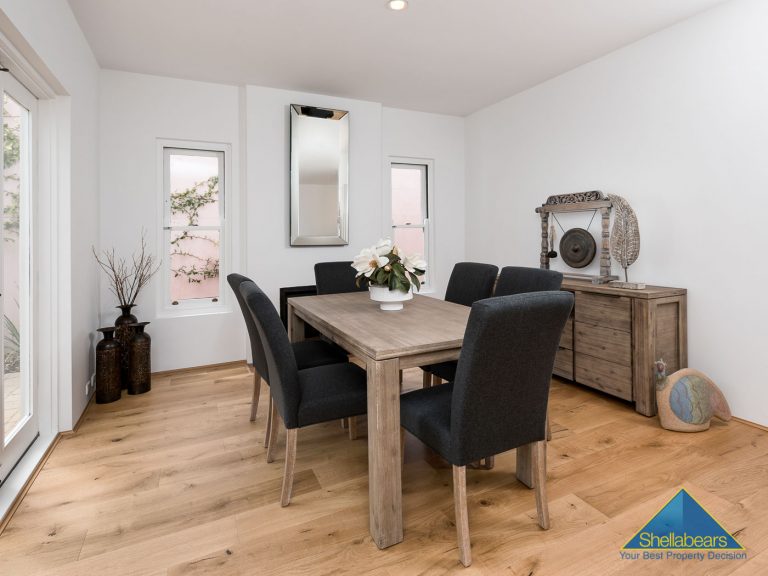 24 Beach Street gallery